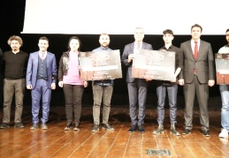 Rap Müzik Yarışması’nda dereceye giren gençler ödüllerini aldı