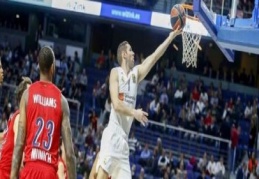 Real Madrid, Fabien Causeur ile 3 yıllık sözleşme yeniledi
