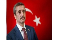 Recep Tayyip Erdoğan’ı tebrik etti.