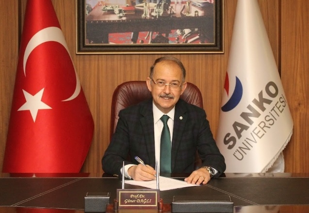 Rektör Prof. Dr. Dağlı: “Bölgede hemşirelik programı akredite olan ilk üniversiteyiz”