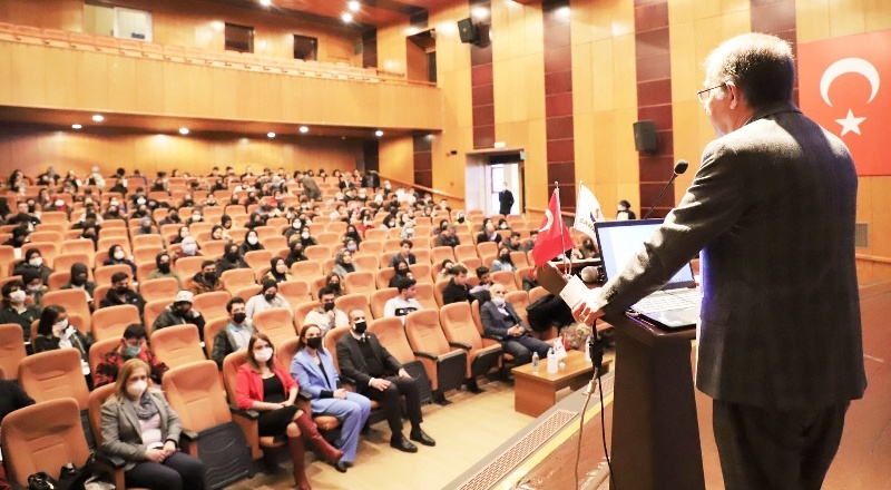 Rektör Prof. Dr. Dağlı: ''Pandemide hemşireliğin önemi ortaya çıktı''