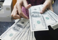 Reuters: Kamu bankaları yüklü miktarda dolar satışı gerçekleştirdi