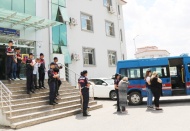 Rezidanslara fuhuş baskını yapıldı