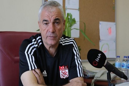 Rıza Çalımbay: "Maçlar Antalya&#8217;da oynansın" 