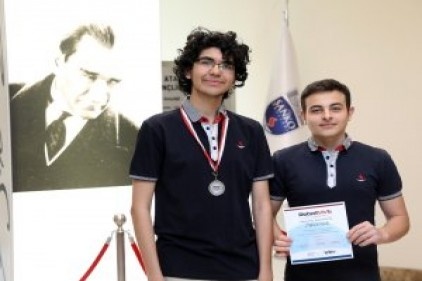 &#8220;RoboRAVE Turkey 2019&#8221; Turnuvasında SANKO Okulları öğrencileri ikinci oldu