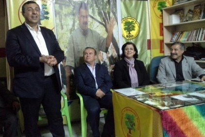 Rojava ve Erbil&#039;den Demirbaş için geldiler