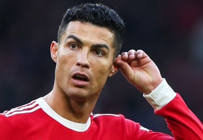 Ronaldo futbol tarihinin en golcü oyuncusu oldu