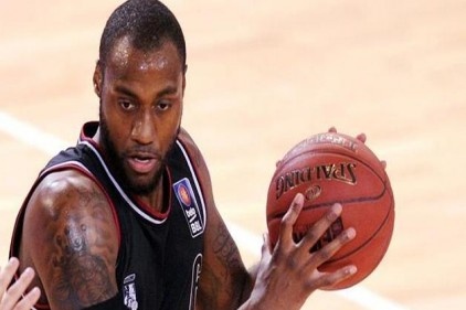 Royal Anthony King ile 1 yıllık sözleşme imzaladı