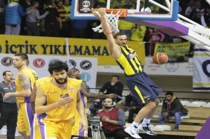 Royal, fenerbahçe Ülker&#8217;e mağlup oldu