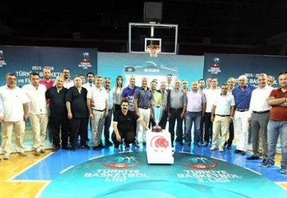 Royal Halı Gaziantep - Darüşşafaka Doğuş ile oynayacak