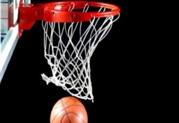 Royal Halı Gaziantep bugün Akın Çorap Yeşilgiresun Belediyespor ile karşılaşıyor