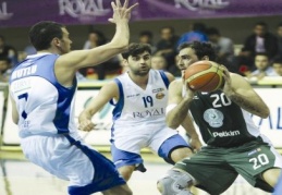 Royal Halı kendi sahasında galip geldi 