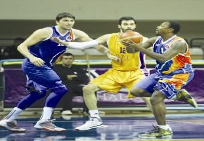 Royal Halı, Mersin Büyükşehir Belediyespor’u 68-59 mağlup etti