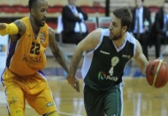 Royal Halı uçtu 72-64