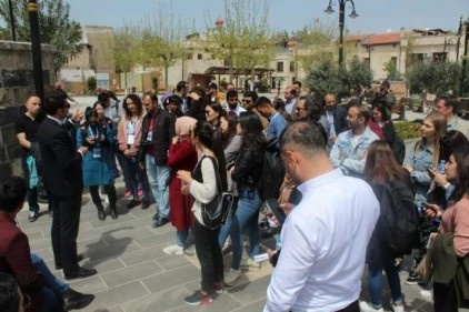 RTÜK çalıştayına katılacak öğrencilerden Gaziantep turu 