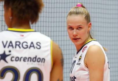 Rus ekibi men edildi, Fenerbahçe Opet doğrudan yarı finale yükseldi