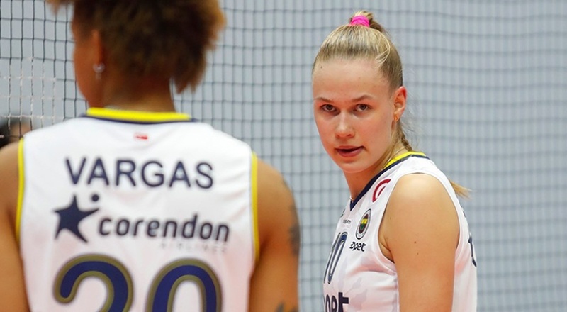 Rus ekibi men edildi, Fenerbahçe Opet doğrudan yarı finale yükseldi