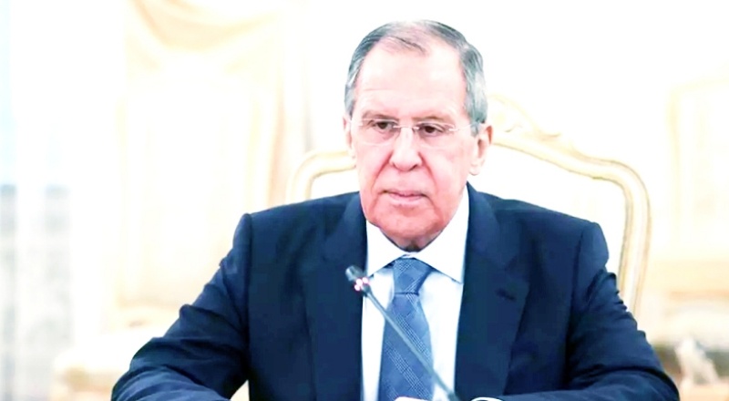 Rusya Dışişleri Bakanı Lavrov: Ukrayna ordusu silah bırakırsa müzakerelere hazırız