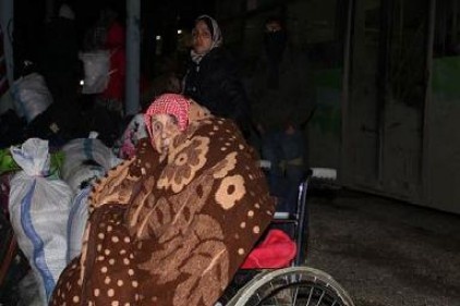 Rusya: Halep&#8217;ten 24 saatte 6 binden fazla insan tahliye edildi 