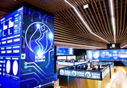 Rusya’da ruble ve borsa toparlanıyor: Şok faiz artışı yaşanabilir