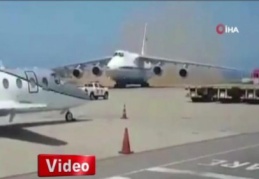 Rusya'dan Venezuela'ya 2 uçak dolusu malzeme ve 99 askeri personel iddiası