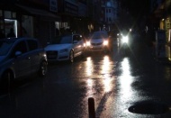 Sabah saatlerinde, akşam karanlığıyla karşılaştılar