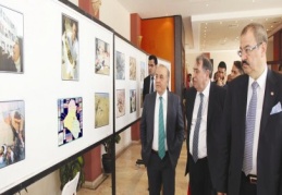 Saddam döneminin katliamlarını anlatan sergi açıldı