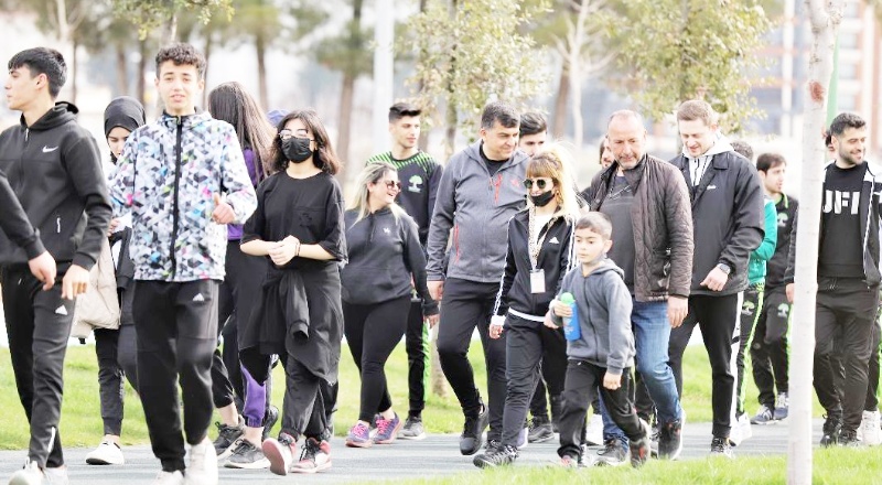 ‘Sağlığa Adım At Projesi’ için yürüdüler