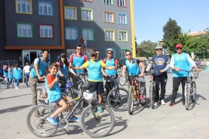 "Sağlığın için Pedal Çevir" bisiklet turu düzenlendi