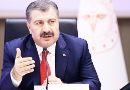 Sağlık Bakanı aşı dolandırıcılarına karşı uyardı