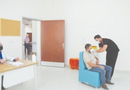 Sağlık Bakanı Koca: Düğünden önce, aşı salgına karşı üstünlük kazanmalı