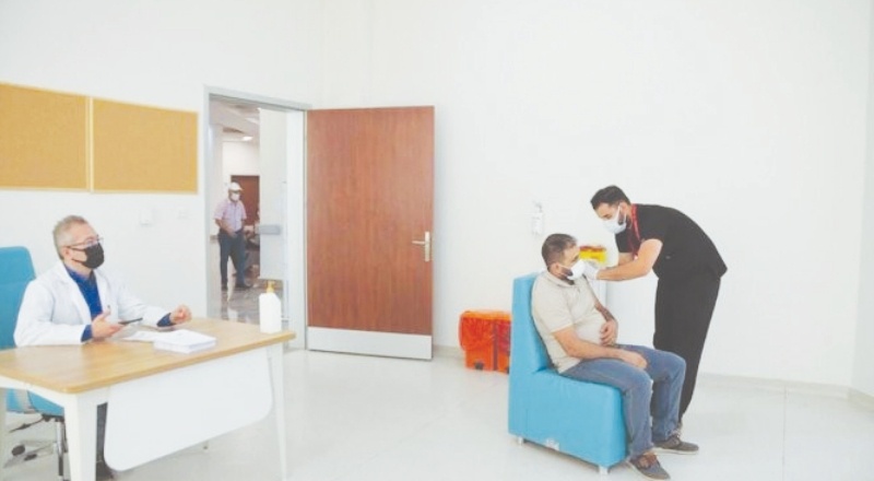 Sağlık Bakanı Koca: Düğünden önce, aşı salgına karşı üstünlük kazanmalı