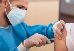 Sağlık Bakanı Koca duyurdu: mRNA aşısı olanlara da üçüncü doz aşı yapılacak