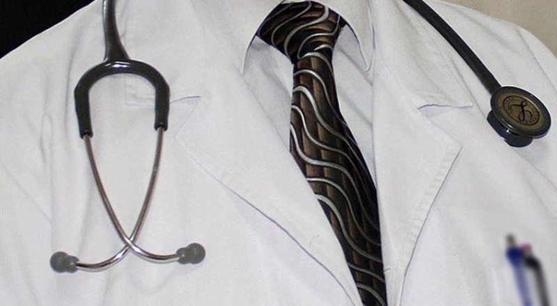 Sağlık Bakanlığı'ndan emekli doktorlar için atama duyurusu: 65-72 yaş arası olanlar başvurabilecek
