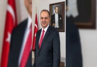 Sağlık çalışanları görevlerini büyük bir özveriyle yerine getiriyor