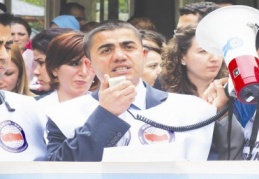 Sağlık çalışanları şiddete kurban edilmesin
