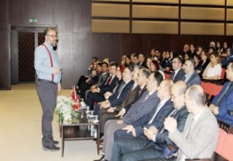 Sağlık çalışanları tükenmişlik yaşıyor