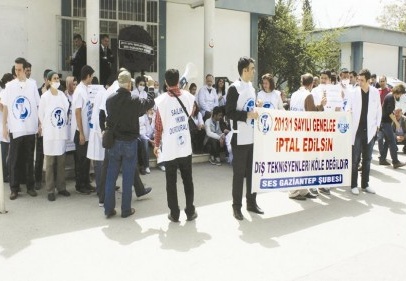 Sağlık çalışanlarında protesto