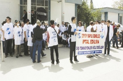 Sağlık çalışanlarında protesto