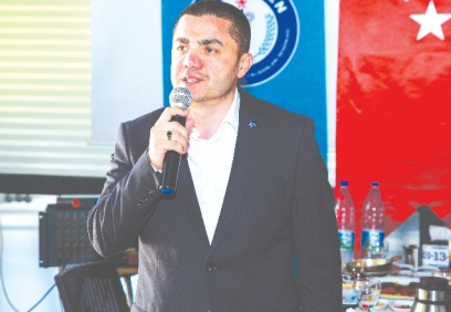 “Sağlık çalışanlarının emeği, alın teri karşılıksız kalmamalı”