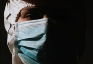 Sağlık çalışanlarının yarısı istifayı düşünüyor