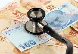 Sağlık harcamasında halkın cebinden çıkan para düştü