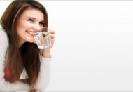 Sağlık için bol bol su için