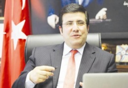 'Sağlık Kurumları İşletmeciliği' Master programından 12 öğrenci mezun oldu