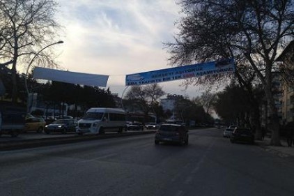Sağlık Meslek Lisesi&#8217;nden örnek davranış 