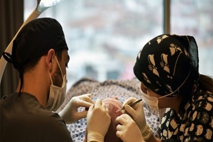 Sağlık turizmi için Türkiye&#039;ye gelenlerin sayısı yüzde 32 arttı