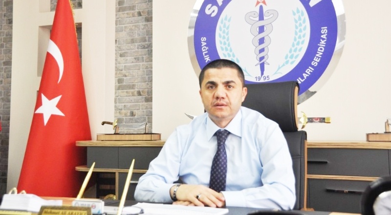 “Sağlıkçılar moralini ve sağlığını kaybetti”