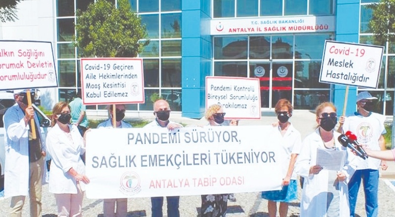 Sağlıkta 3 bin istifa kapıda