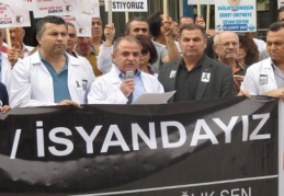 Sağlıkta şiddet yasası bir an önce çıkarılmalı 