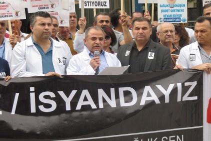 Sağlıkta şiddet yasası bir an önce çıkarılmalı 